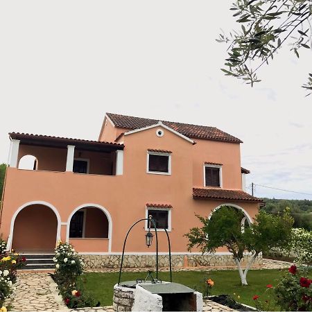 Yiouli Holiday Home Ахарави Экстерьер фото
